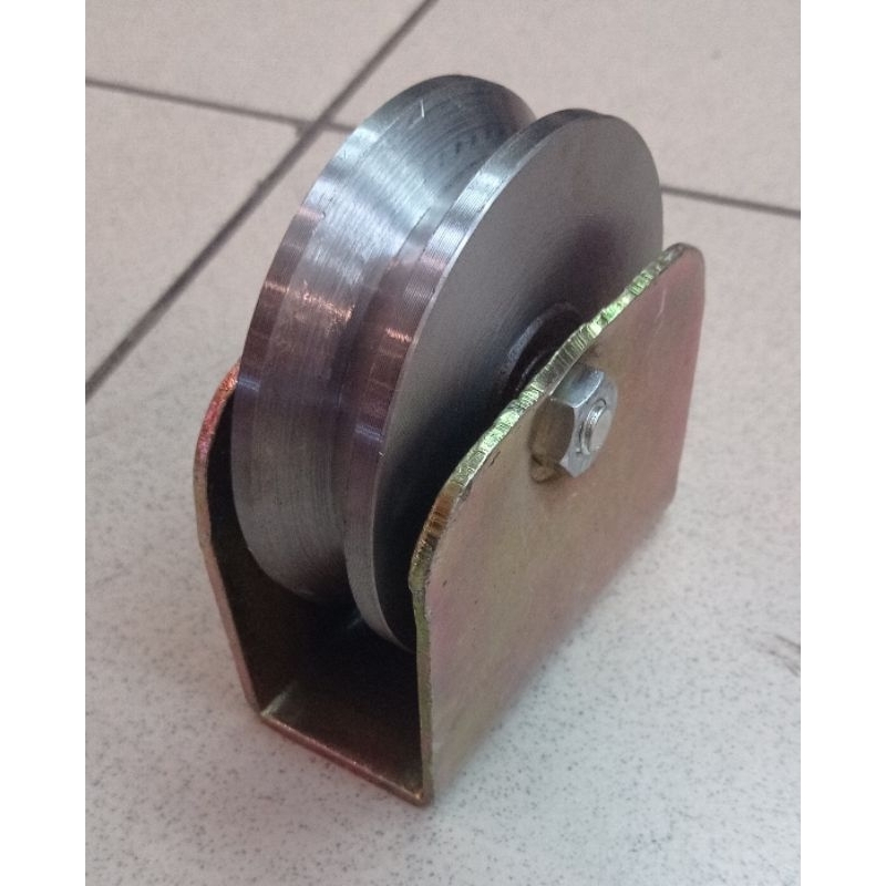 Jual roda pagar besi/roda besi/roda pagar/roda gerbang 6 inchi ( rel ...