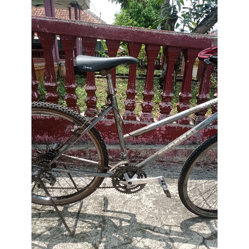 Jual sepeda federal lady 26 siap pakai antiq no seri fc | Shopee Indonesia