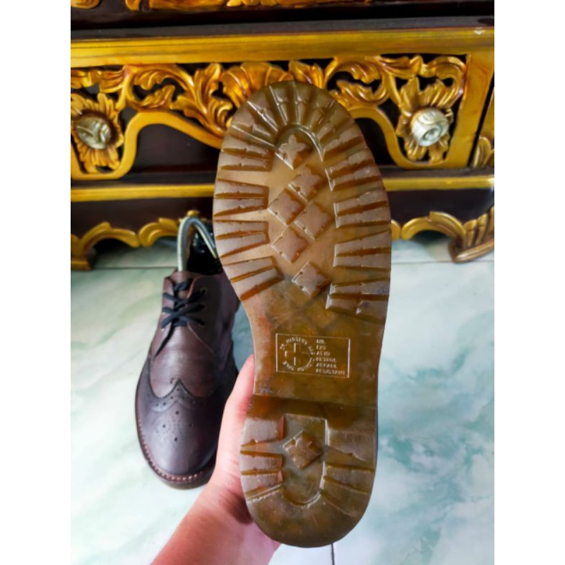 Jual DR MARTENS / DOCMART BORGUE WINGTIP | Shopee Indonesia