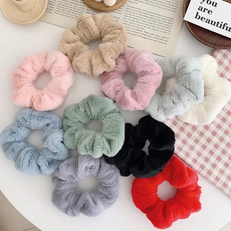 Jual SCRUNCHIE BULU HALUS LEMBUT SCRUNCHIE KUNCIRAN IKAT RAMBUT CEPOL ...