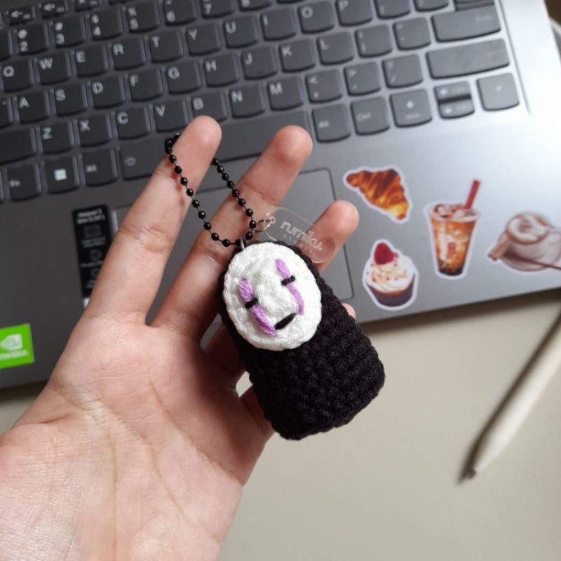 Jual Kaonashi (No Face) Ghibli Crochet Keychain | Gantungan Kaonashi ...