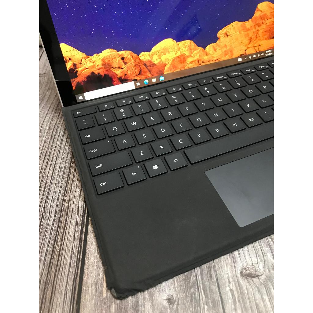 SurfacePro5第7世代8GB/256GBキーボード/Office2024 Windowsタブレット
