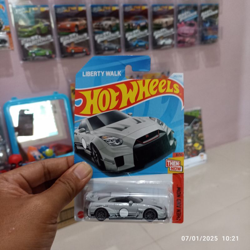 Jual Hot Wheels LB-Silhouette Works Nissan R35 GT | Shopee Indonesia