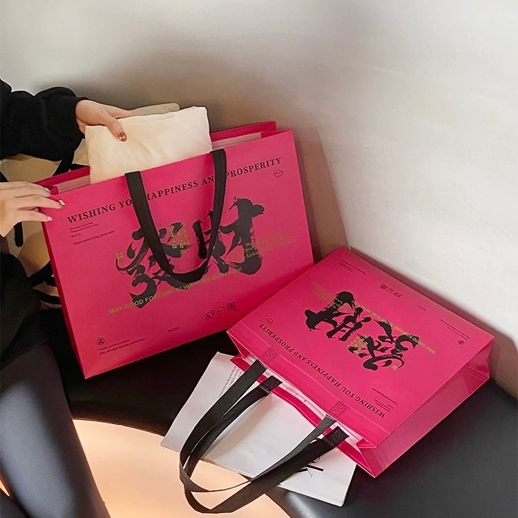 Jual SanYang-Goodie Bag Imlek/ Goodie Bag Laminasi Imlek/ Goodie Bag ...
