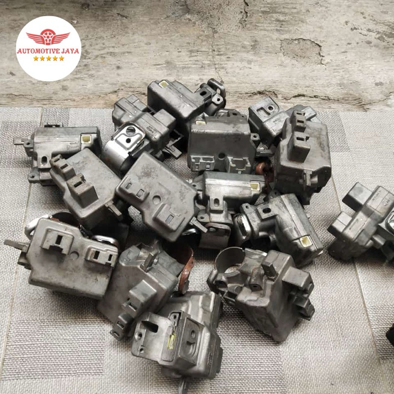 Jual Switch assy eng starting steering lock ESL xpander All new livina ...