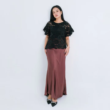 Kaia Sateen Skirt (Renaette) Rok Satin Panjang Full Furing Korean Skirt