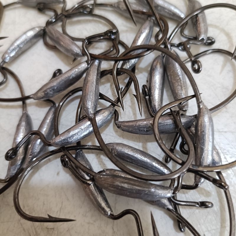 Jual WORM HOOK BKK 4/0 DAN 5/0 TIMAH COR | Shopee Indonesia