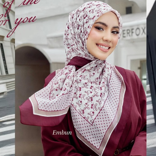 Jual READY STOK TUDUNG RUFFLE MALAYSIA SQUARE HIJAB PRINTED SEGI EMPAT ...