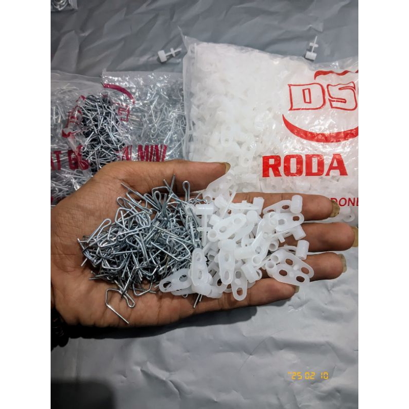 Jual Aksesoris Gorden Plisket Cantolan Kawat Besi/Roda Rell Plastik ...