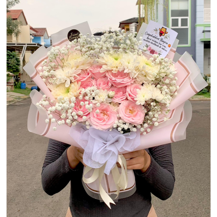 Jual [TIDAK PO] BLUSH ROSE BOUQUET BUNGA FRESH / Buket Bunga Fresh ...