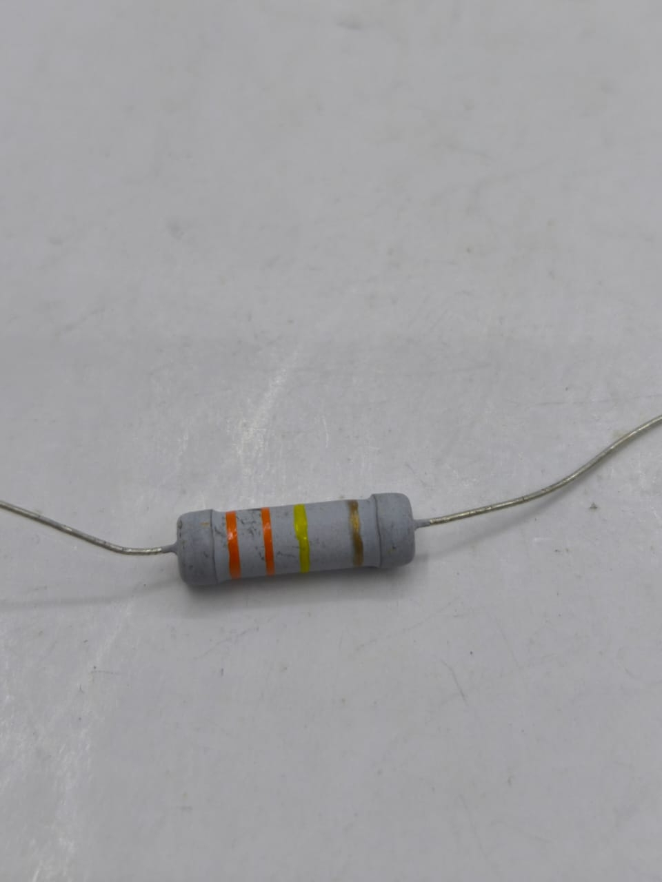 Jual RESISTOR 2WATT 330K / RESISTOR 2WATT 330K | Shopee Indonesia