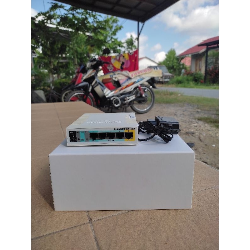 Jual Mikrotik Routerboard RB951Ui-2HnD | Shopee Indonesia