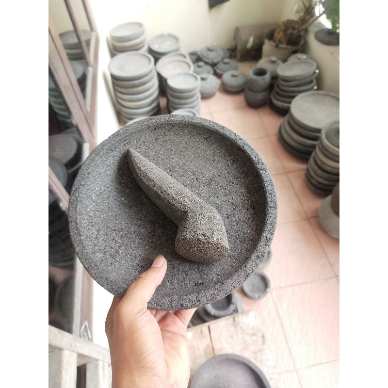 Jual cobek batu Kali UK 21-22cm (satu set ulekan) | Shopee