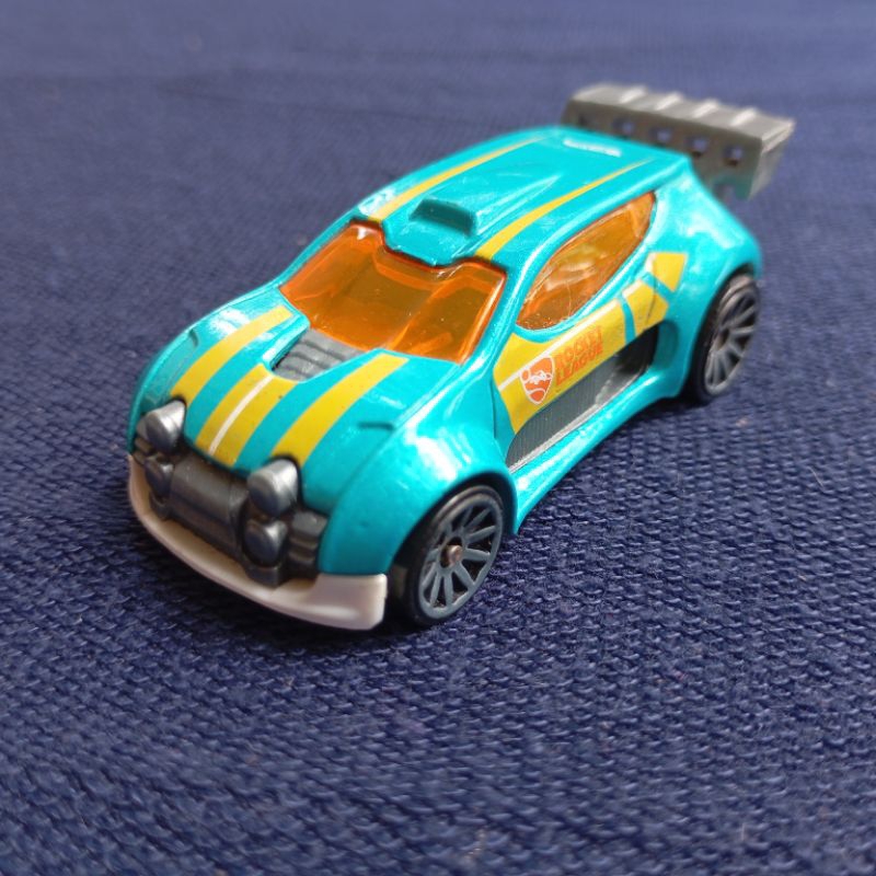 Jual Diecast Loose Hot Wheels HW Fast 4WD Tosca Rocket League | Shopee ...