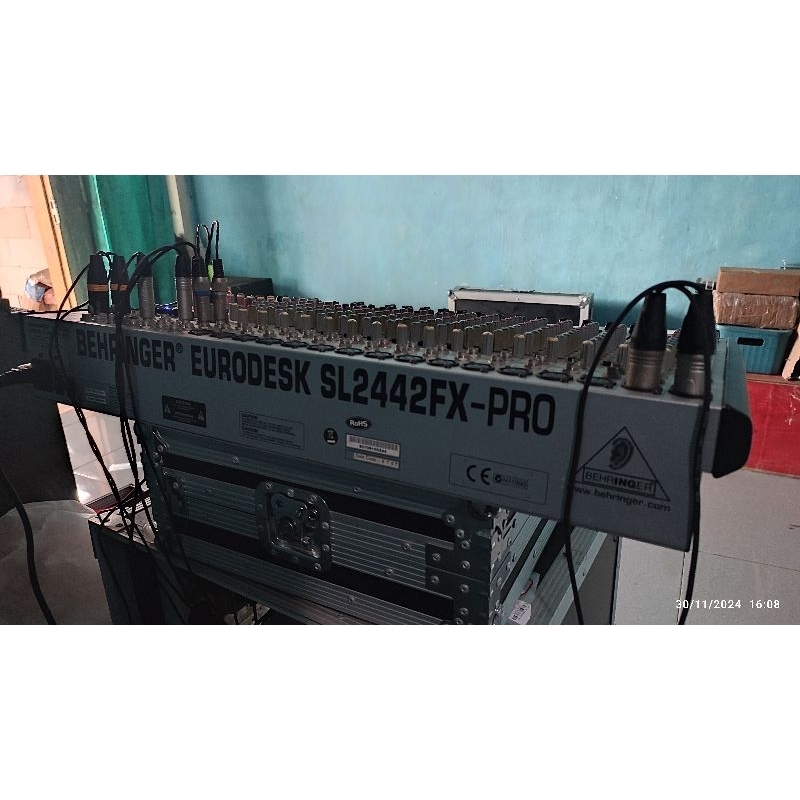 Jual MIXER BEHRINGER SL2442FX PRO ( MULUS TERAWAT) | Shopee Indonesia