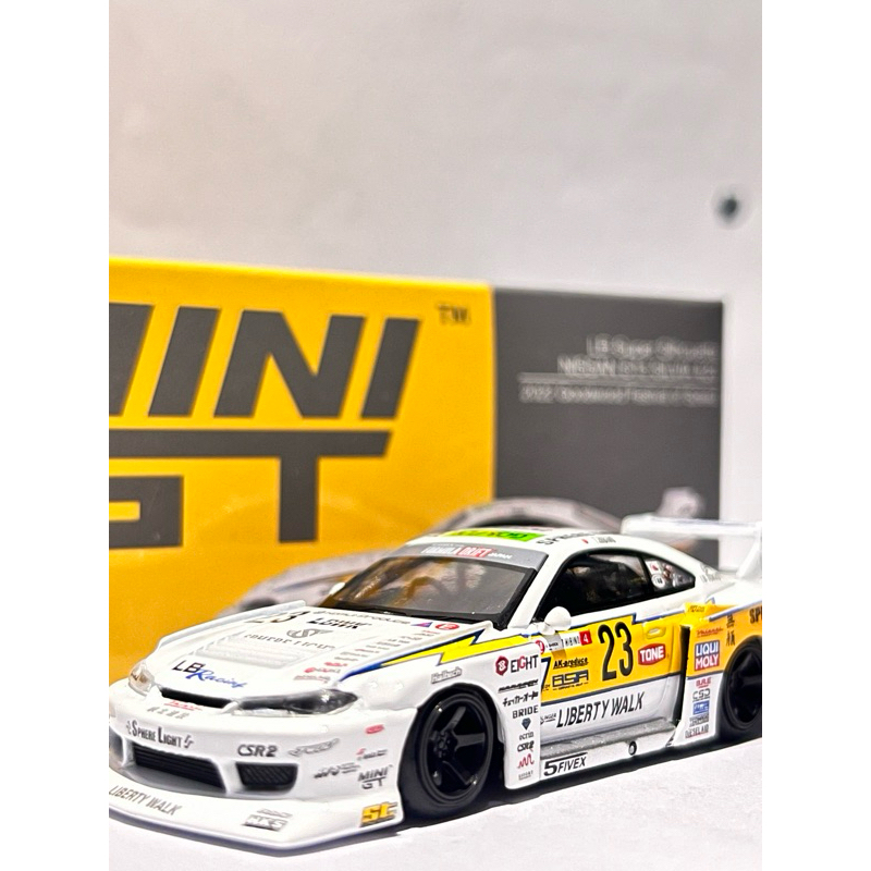 Jual MINI GT NISSAN SILVIA S15 LBWK | Shopee Indonesia