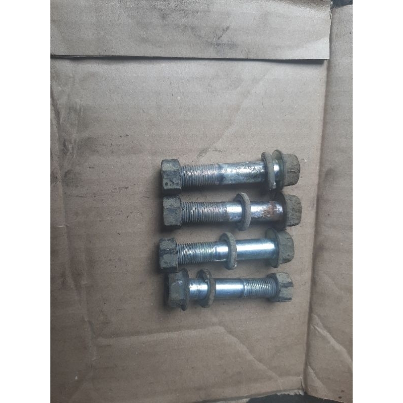 Jual Baut shockbreaker Apv/Futura injection original | Shopee Indonesia
