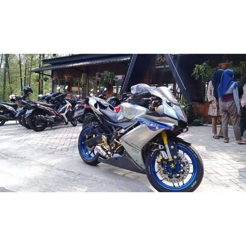 Jual fairing model semi R1m PNP ke r15v2 | Shopee Indonesia