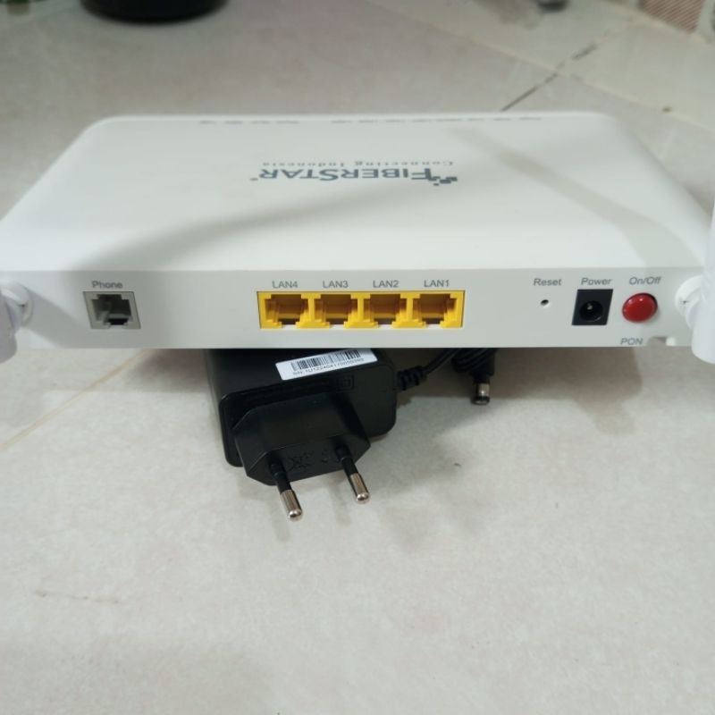 Jual ROUTER FIBERSTAR THN. 2024/2025 GPON ONT F670L DUALBAND PORT BIRU ...