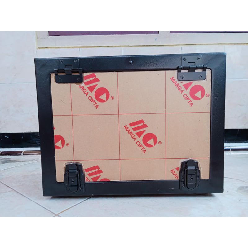 Jual box vMix + monitor 16inch | Shopee Indonesia