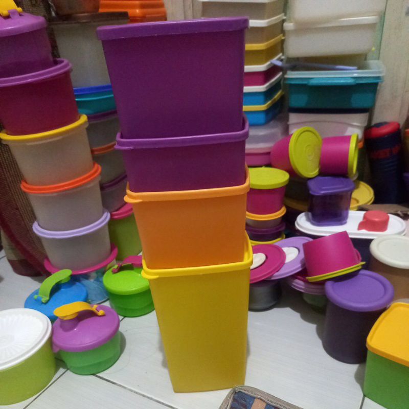 Jual small, medium, tall square round tupperware | Shopee Indonesia