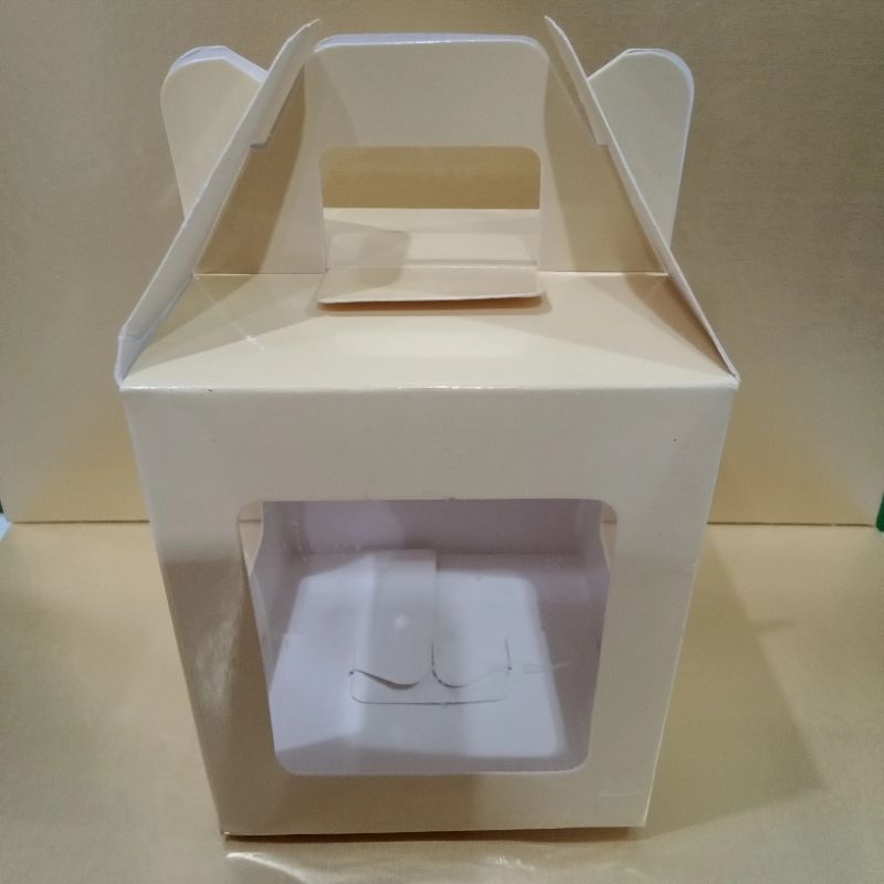 Jual BOX CUPCAKE T' RAJA LOBANG 1 BERBAGAI WARNA ( ISI 10 PCS) | Shopee ...