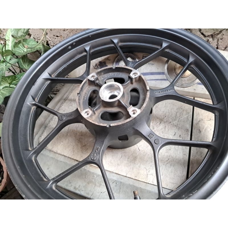 Jual Velg honda supra gtr 150 pelek racing palang original hanya ...