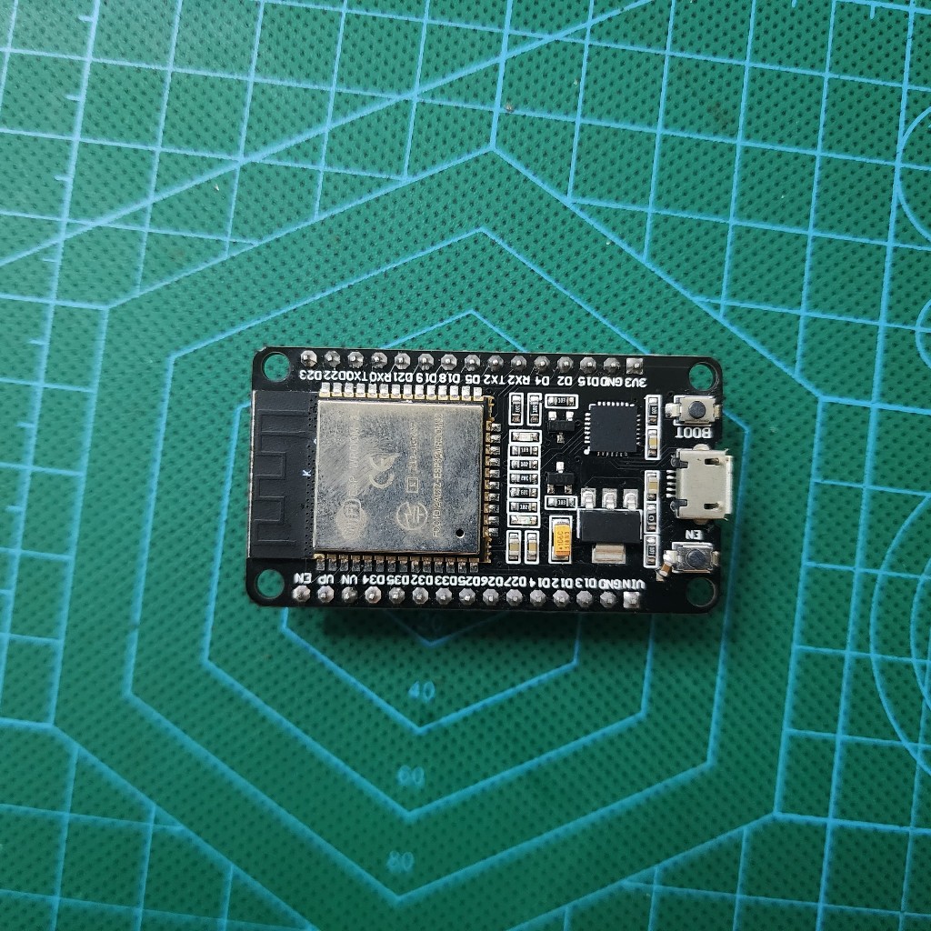 Jual ESP32 DOIT WIFI BLUETOOTH IOT ESP-32S DEVELOPMENT BOARD ESP 32 ...