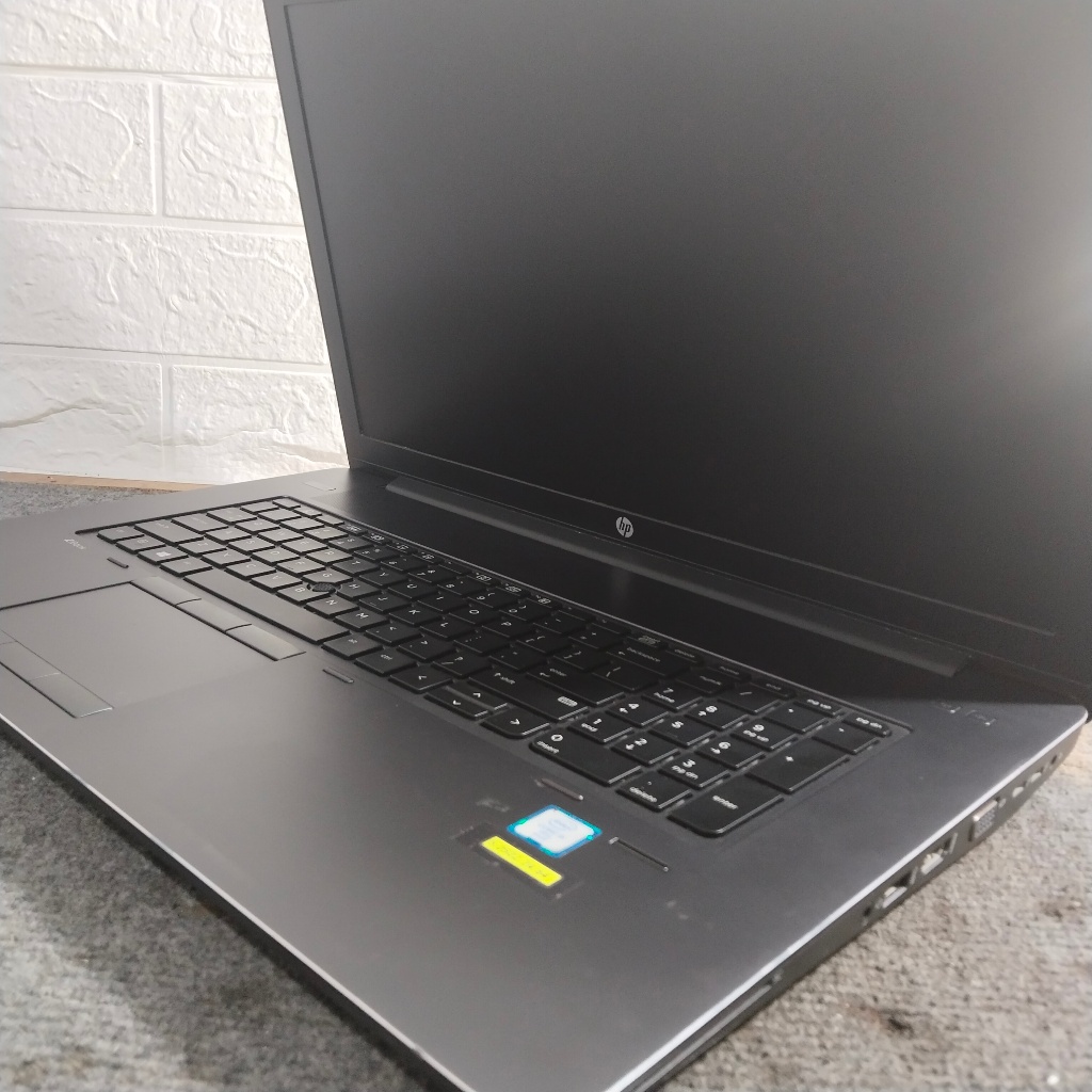 HP ZBook 15,6" – Core I5 6440HQ – SSD 256 Go – Pour Pièces / Réparation