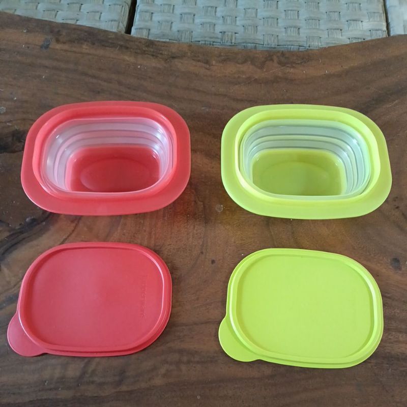 Jual Tempat Makan Unik Bisa Dilipat Goflex Tupperware Hemat Penyimpanan ...