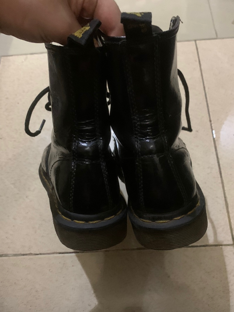 Jual docmart dr. martens 1460 black patent leather second bekas ...