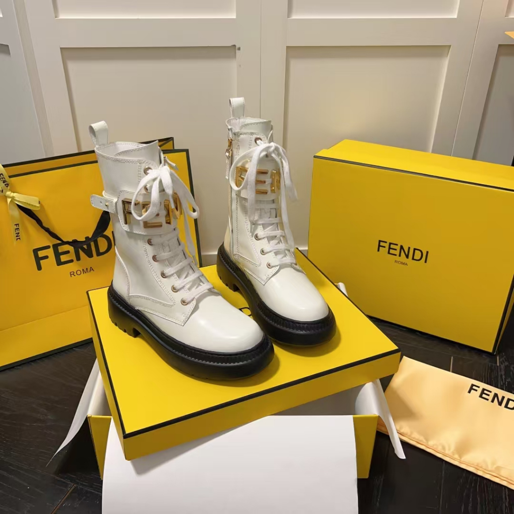 Jual Fendi Autumn and Winter New Graphy Series Walking Shoes Martin Boots Shopee Indonesia