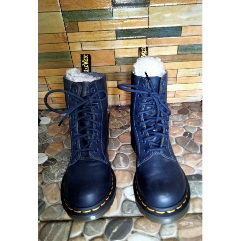 Jual DR MARTENS PASCAL NAVY | Shopee Indonesia