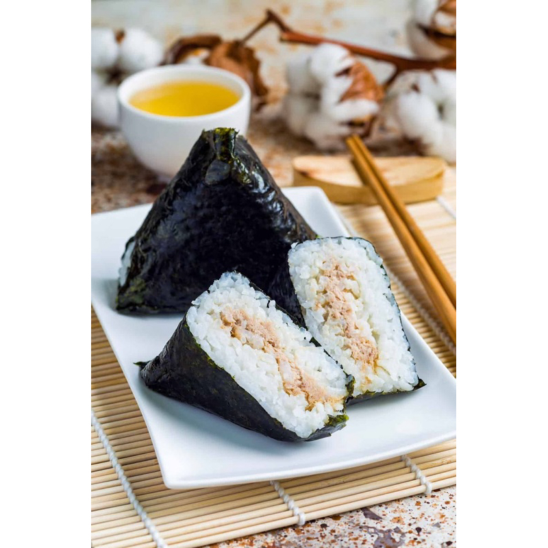 Jual ONIGIRI TRIANGLE 100 SHEET POLOS / ONIGIRI SEGITIGA / NORI MUSUBI ...