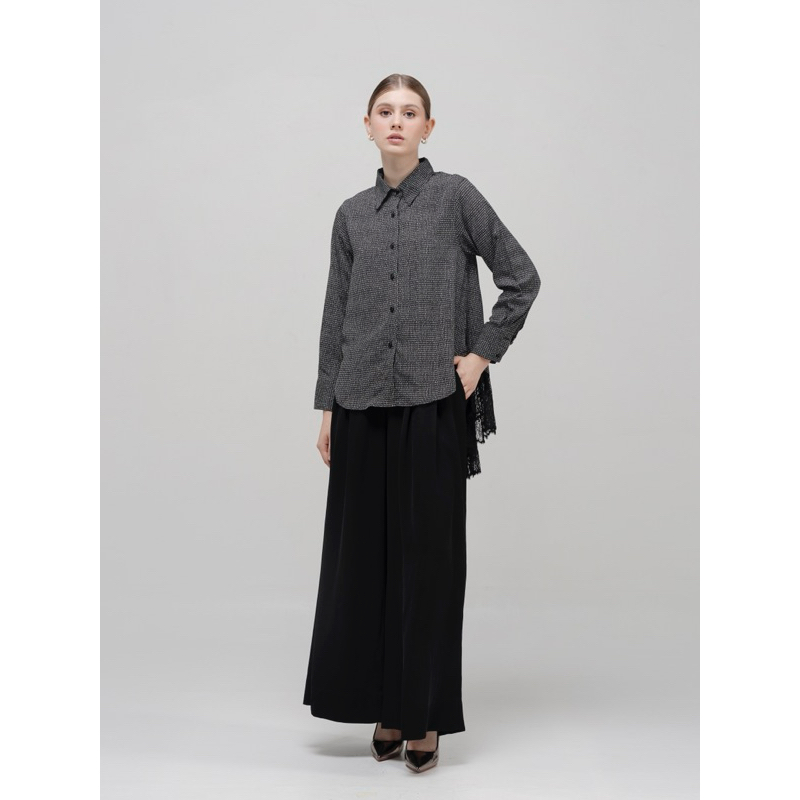 Emilia Shirt With Bow - Black