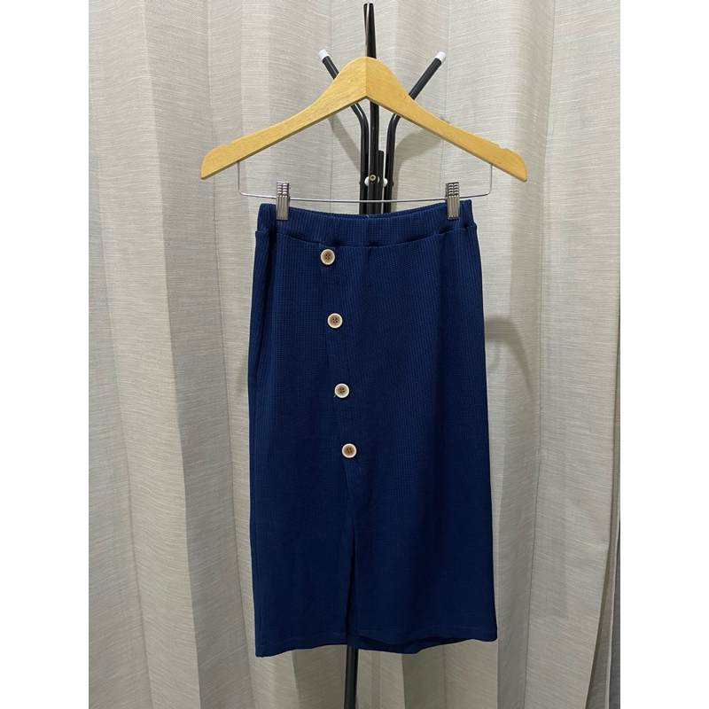 Jual Rok Knit Navy Kancing (baru) | Shopee Indonesia