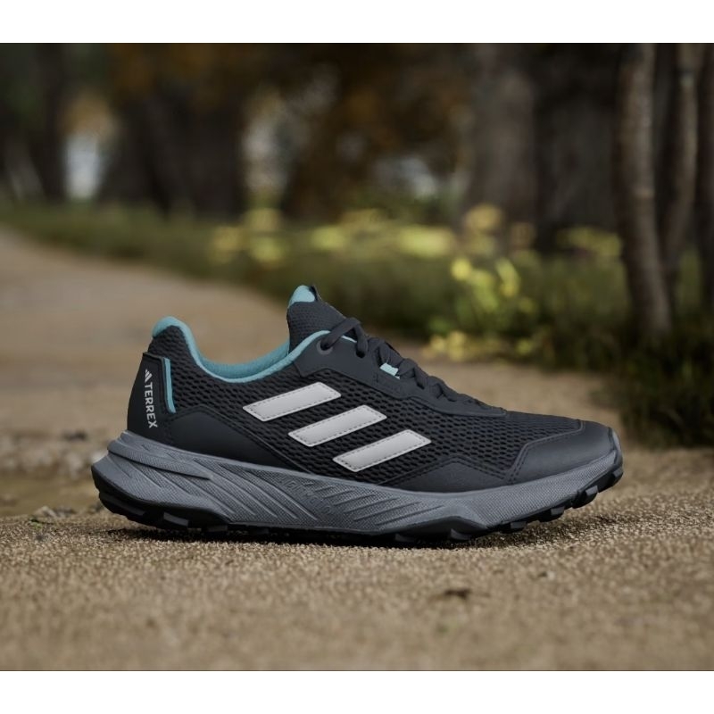 Jual ADIDAS TRACEFINDER TRAIL RUNNING SHOES | Shopee Indonesia