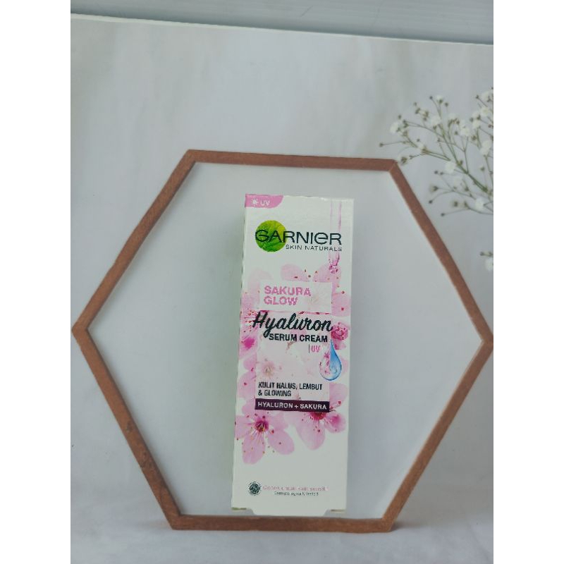 Jual Garnier Sakura Glow Hyaluron Serum Day Cream Ml Shopee Indonesia