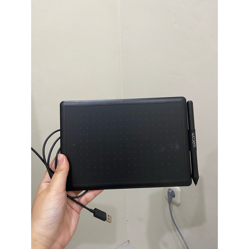 Jual Wacom Intuos Medium Pen Tablet | Shopee Indonesia