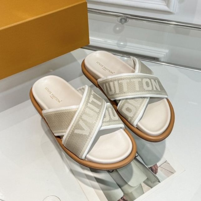 Jual LV Sepatu Sandal Pasangan Model Terbaru 2025 dengan Tali Silang ...