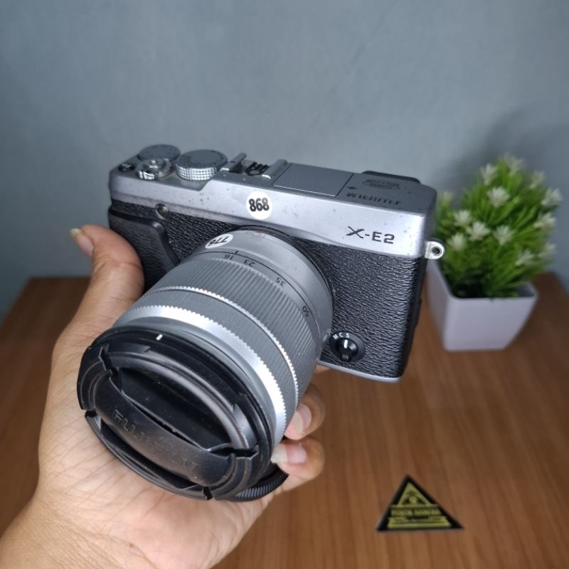 Jual FUJIFILM XE2 BODY ONLY LIKE NEW | Shopee Indonesia