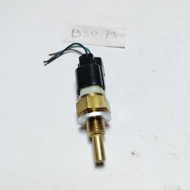 Jual Sensor plus SOCKET sensor suhu Radiator Nmax. Aerox. Lexi. Vixion ...