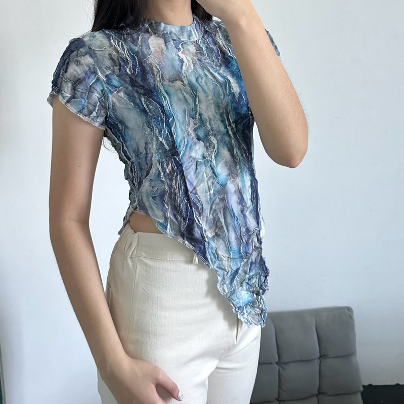 Jual Preloved Auctus Top Biru Salur - Baju Konser - Baju Summer Auctus ...