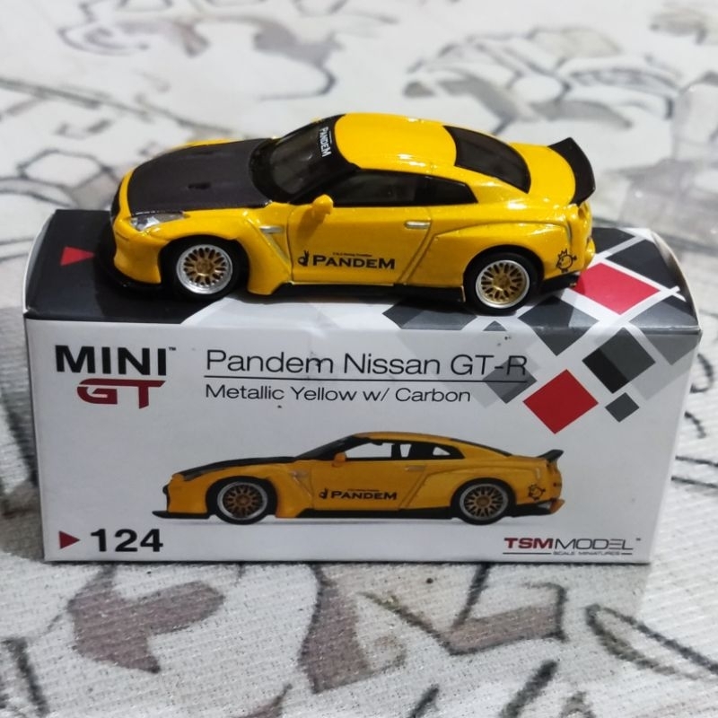Jual Mini GT 124 Pandem Nissan R35 Metallic Yellow UNSEALED | Shopee ...
