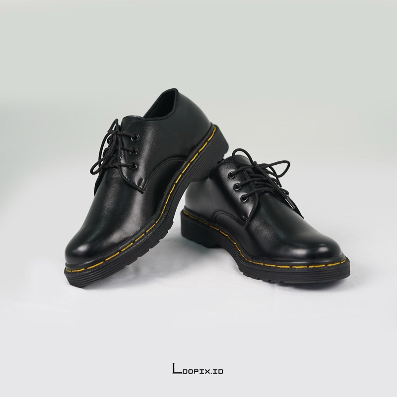 Jual Loopix - Woods - sepatu docmart full hitam sepatu formal pria ...