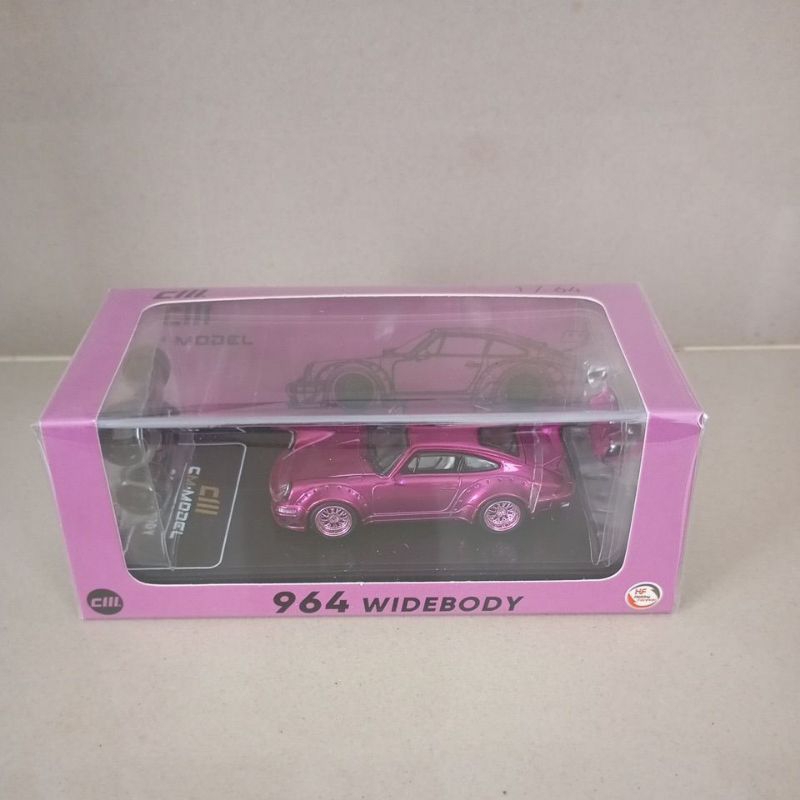 Modellino CM Model Porsche 964 Widebody Scala 1:64 - Argento Metallizzato Scuro - Edizione Limitata Con Stand