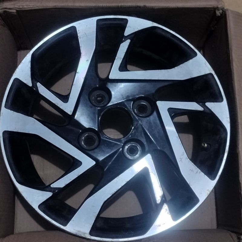 Jual Velg 15 Veloz Facelife Oem/Rep Pcd 4x114 | Shopee Indonesia