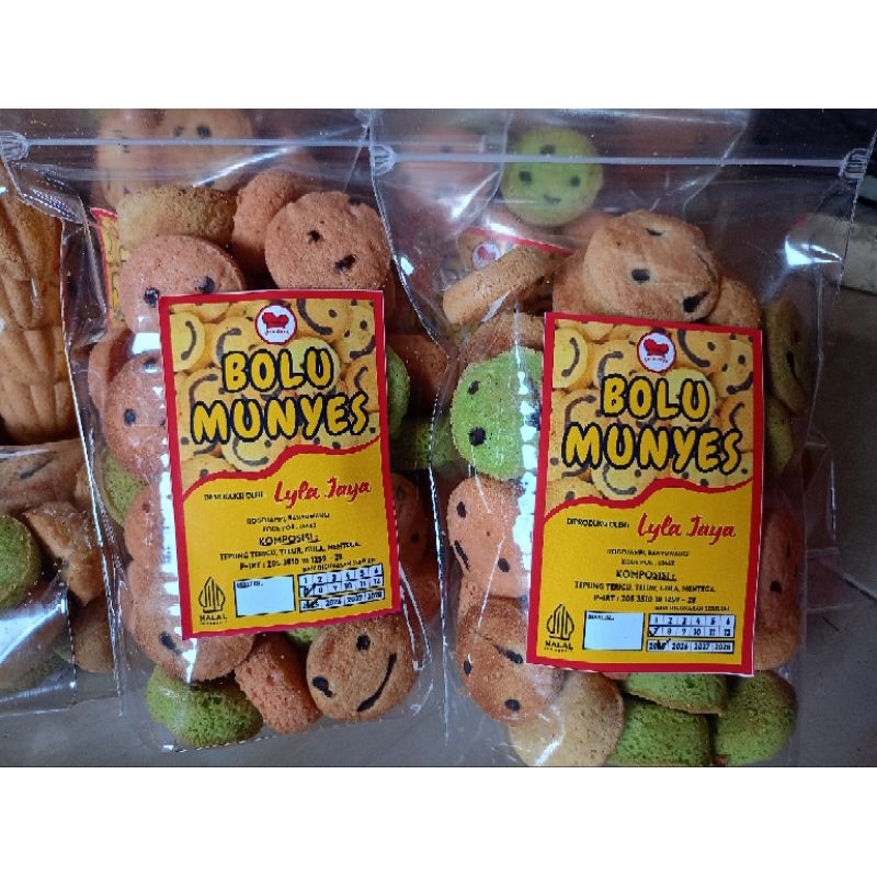 Jual BOLU MUNYES/KELEMBEN SENYUM OLEH-OLEH KHAS BANYUWANGI | Shopee ...