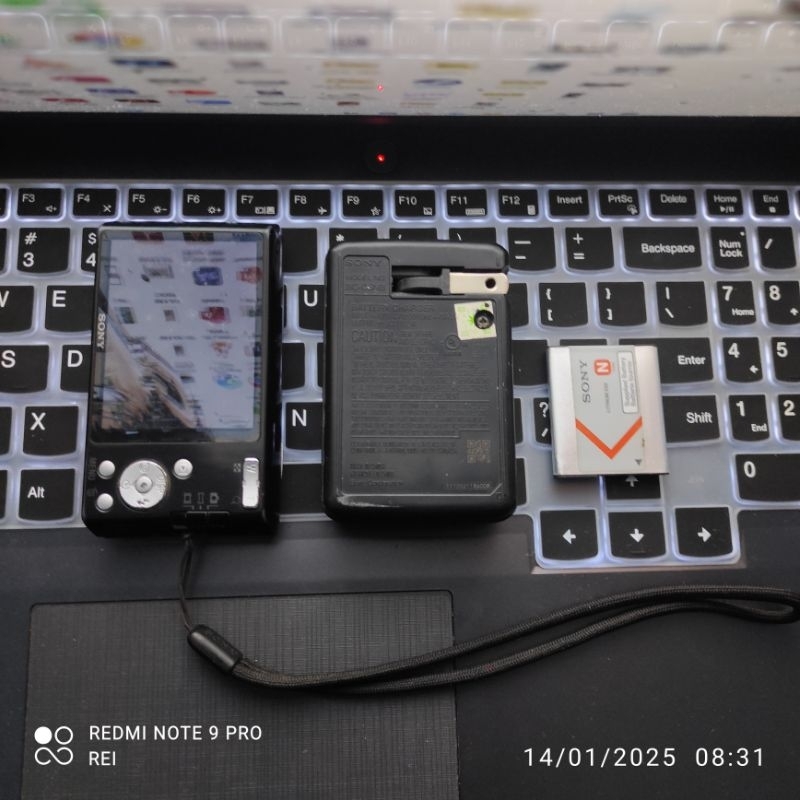 Jual Sony Cybershot DSC W610 14.1 MP- Kamera Digital Second | Shopee ...