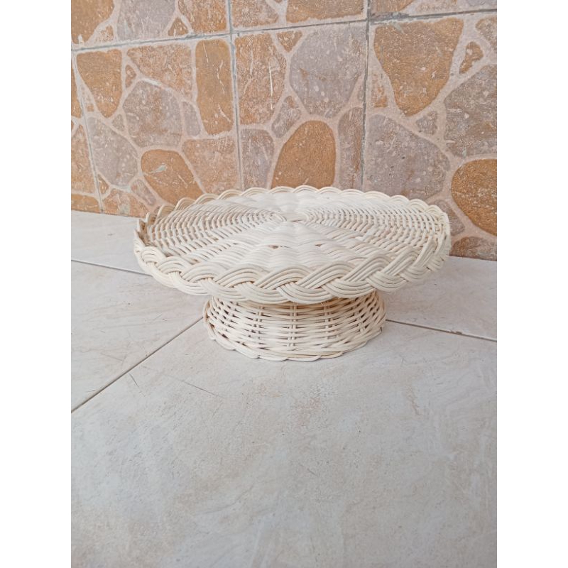 Jual Stand Kue Rotan/Tempat Kue cake tier Rotan | Shopee Indonesia